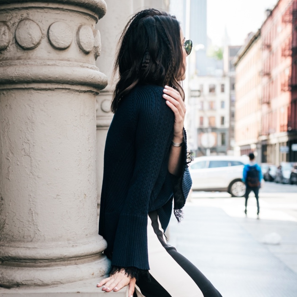 Banana Republic x Olivia Palermo Blue Lace Trim Sweater - Picture 3 of 14
